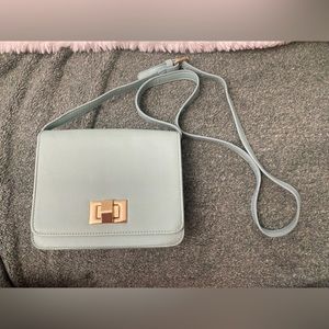 Mint Crossbody